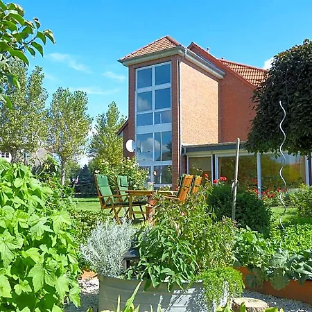 Landhaus Bolzum Hotel