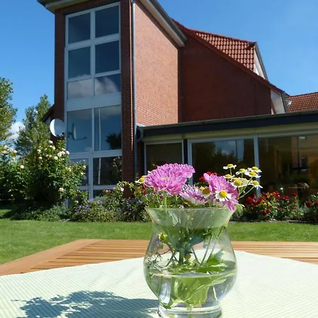 Landhaus Bolzum Hotel 3*