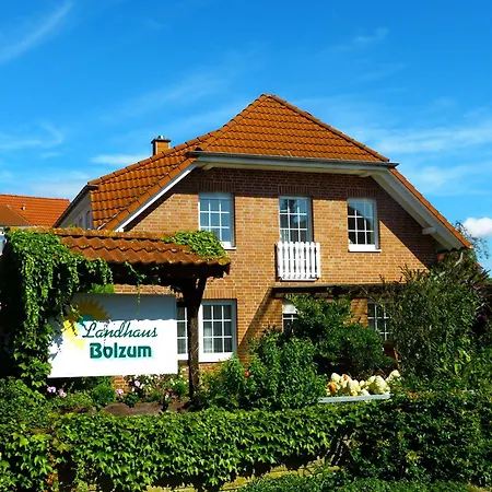 Hotel Landhaus Bolzum 3*